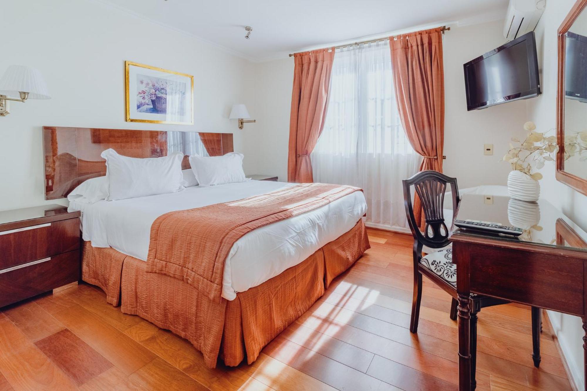 Orly Suites Santiago Buitenkant foto